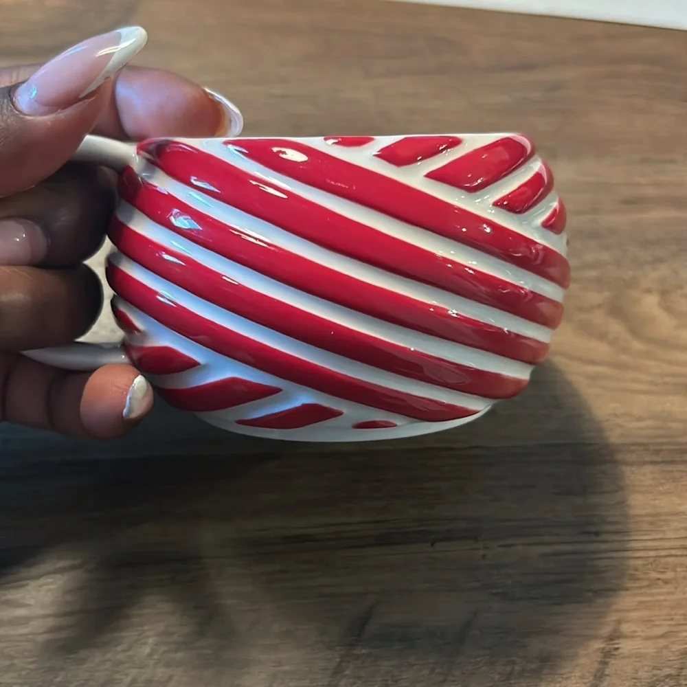 Starbucks Holiday Mug Cup 2013 Red White Stripe Candy Cane 12 oz - Picture 5 of 5